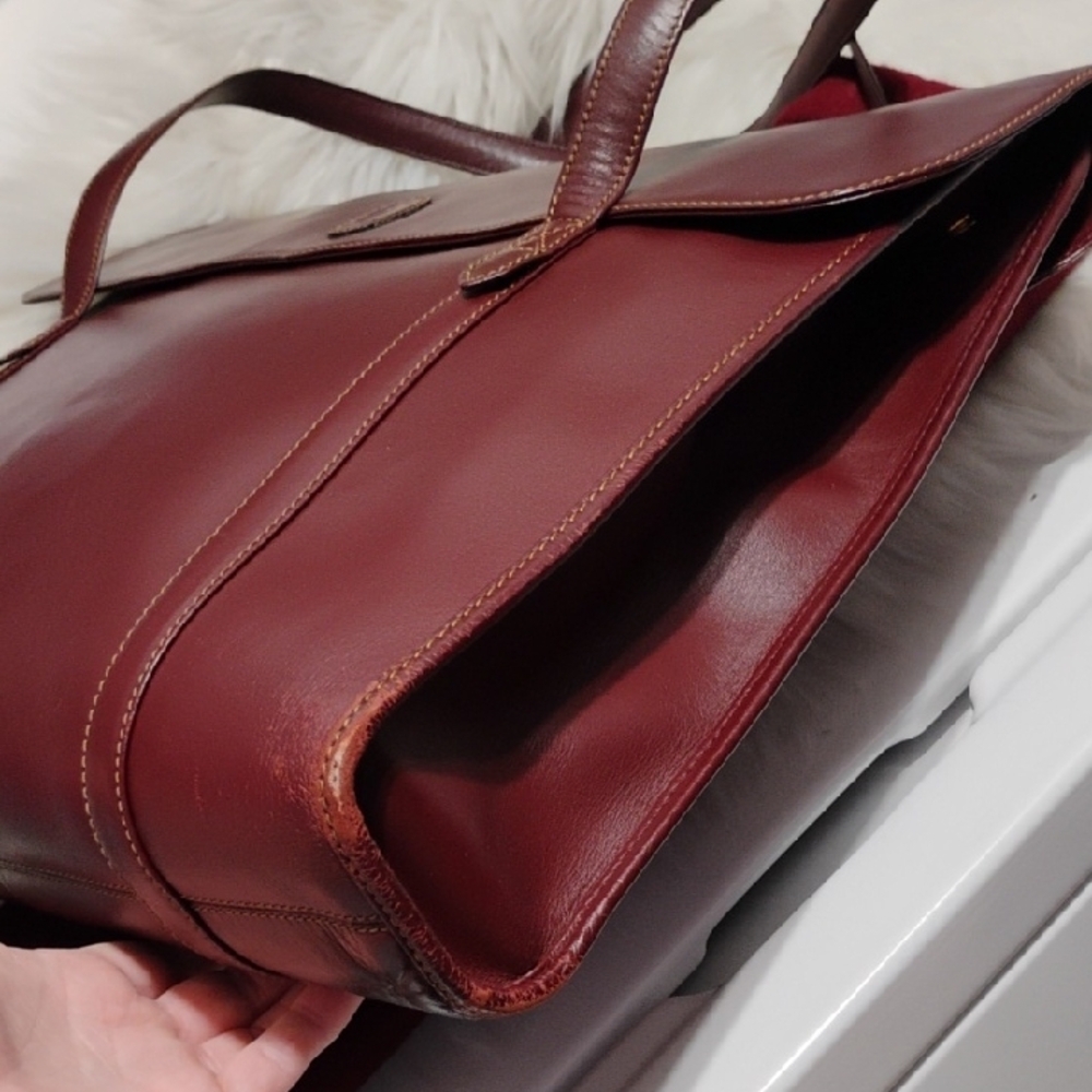 SALE! Auth Cartier Must Line Leather Bordeaux Shoulder Bag Dust Bag Coin Case - Picture 5 of 16